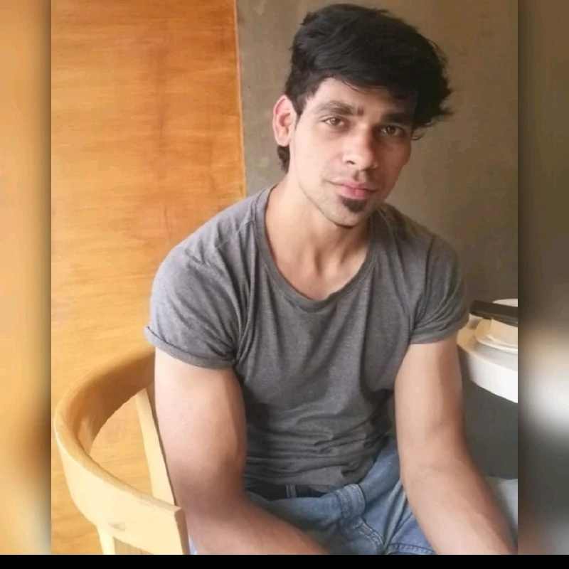 Ritvik Saxena